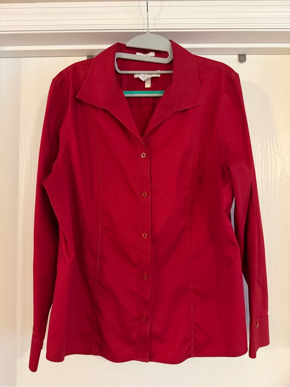 Classic Red Button-Front Women's Shirt - Chicos no iron size 2